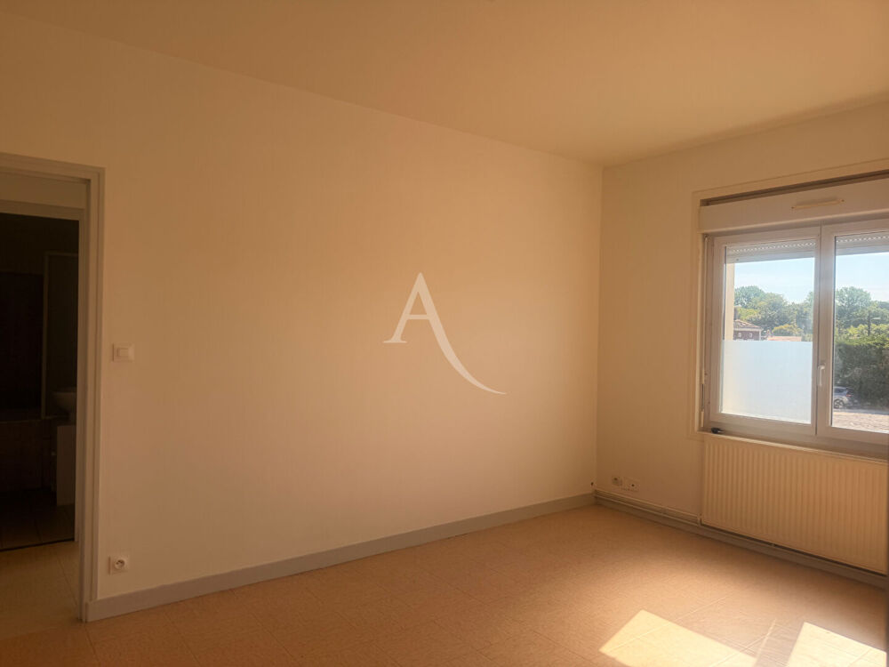 Location Appartement Appartement Saint Jean D Angely 4 pièce(s) 73 m2 Saint jean d angely