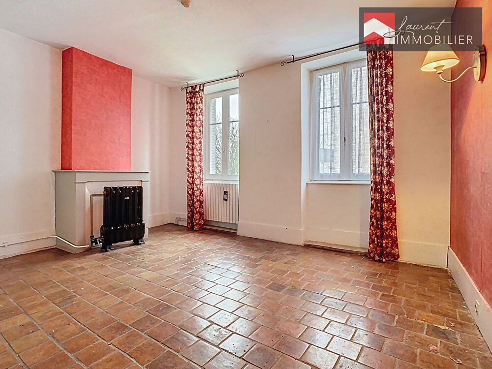 Exclusivité Laurent Immobilier : Maison de ville à TOURNUS