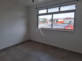  Appartement à louer 3 pièces 68 m²