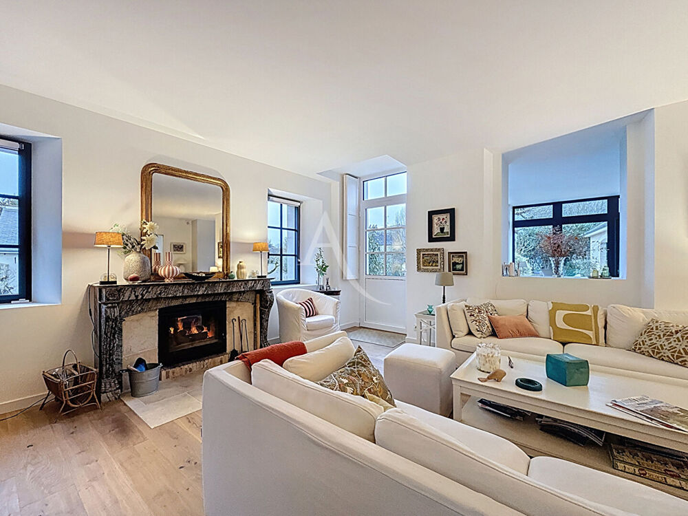 Vente Maison Maison  11 pièce(s) 203 m2 Craon