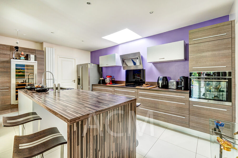 � vendre  Maison Le Mesnil-le-Roi (78600)