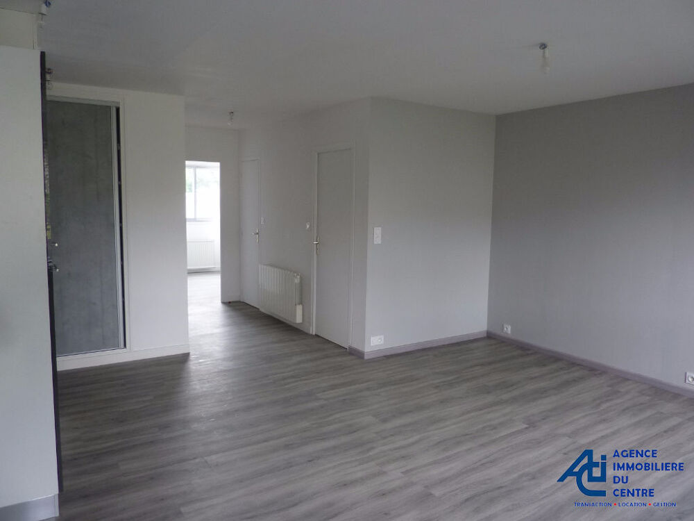 Location Appartement PONTIVY ? CENTRE VILLE ? T3 AVEC ASCENSEUR, CAVE ET PARKING Pontivy