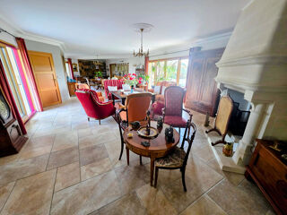  Maison à vendre 7 pièces 270 m²