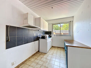  Appartement à louer 3 pièces 60 m²
