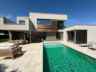  Maison � vendre 6 pi�ces 175 m�