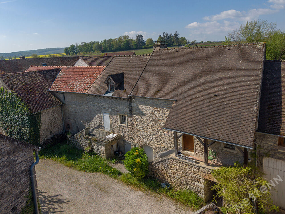 L'art de vivre en Bourgogne, dans une propriété de caractère au coeur de Mercurey
