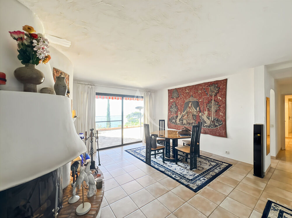à vendre  Appartement Théoule-sur-Mer (06590)