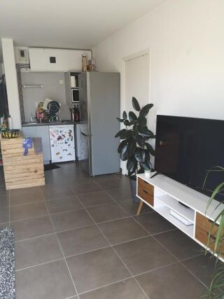  Appartement à louer 2 pièces 57 m²