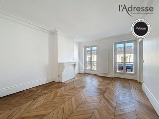  Appartement à louer 3 pièces 53 m²