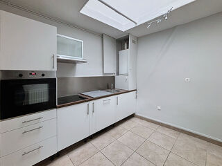  Appartement à louer 1 pièce 38 m²