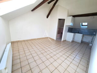  Immeuble � vendre 9 pi�ces 176 m�