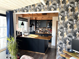  Maison 7 pi�ces 147 m� Serralongue