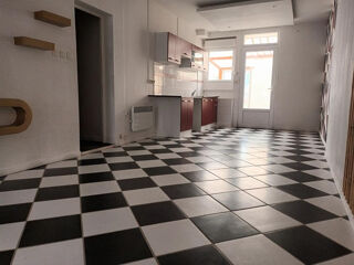  Immeuble à vendre 10 pièces 200 m²
