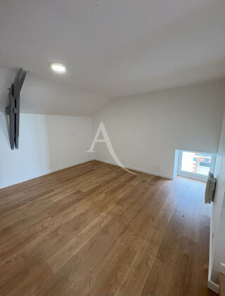  Appartement � louer 2 pi�ces 54 m�