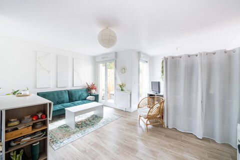   MAGNIFIQUE STUDIO AVEC COIN NUIT ! Appartement - 1 pi�ce(s) - 33 m�