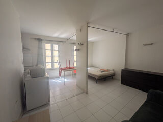  Appartement à louer 1 pièce 27 m²