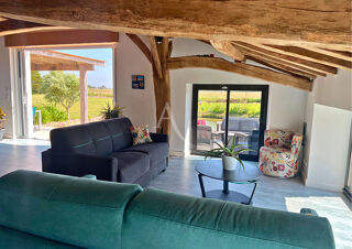  Maison  vendre 5 pices 260 m