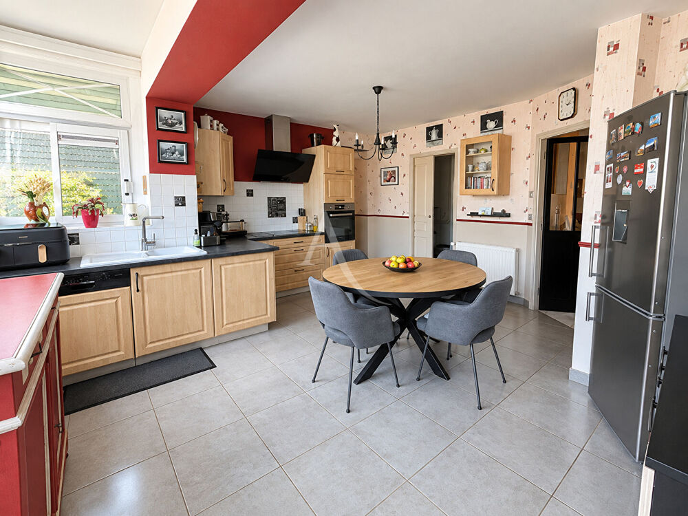 Vente Maison Maison Coueron 5 pièce 139 m2, garage, en impasse Coueron