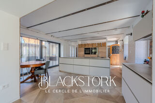  Maison à vendre 7 pièces 220 m²