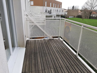  Appartement � louer 4 pi�ces 76 m�