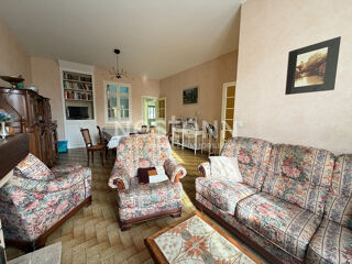  Maison � vendre 4 pi�ces 129 m� La chartre sur le loir