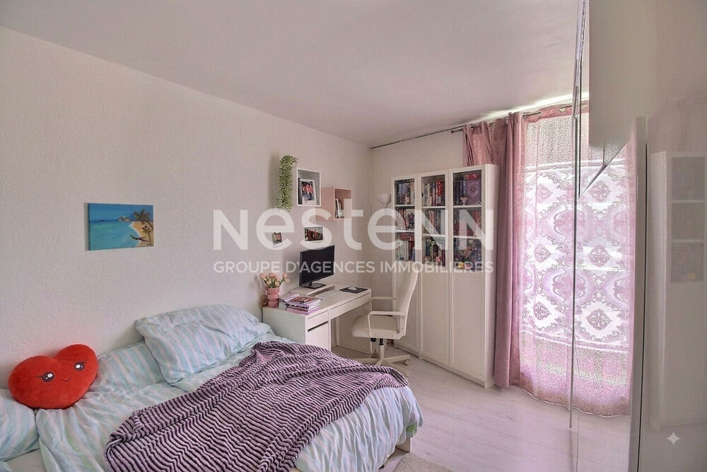 Appartement de 4 pièces à vendre à Massy - Secteur Opéra, avec cave, balcons