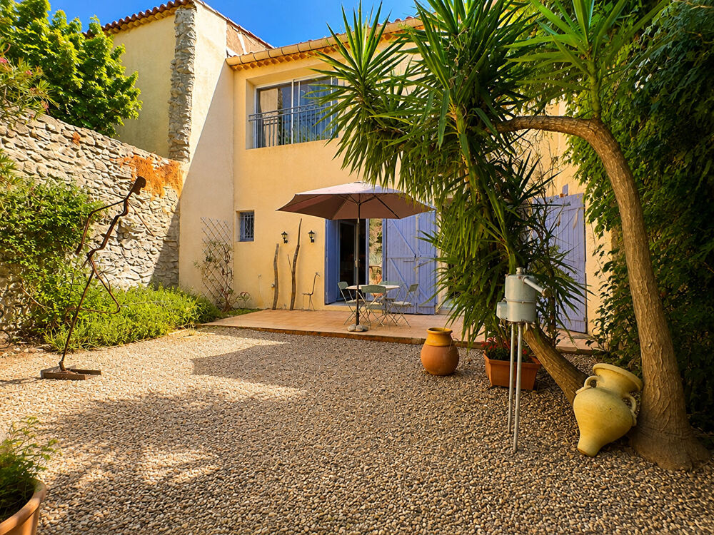 Vente Maison Maison Vigneronne de Caractère avec Jardin, Garage et Ascenseur Pinet