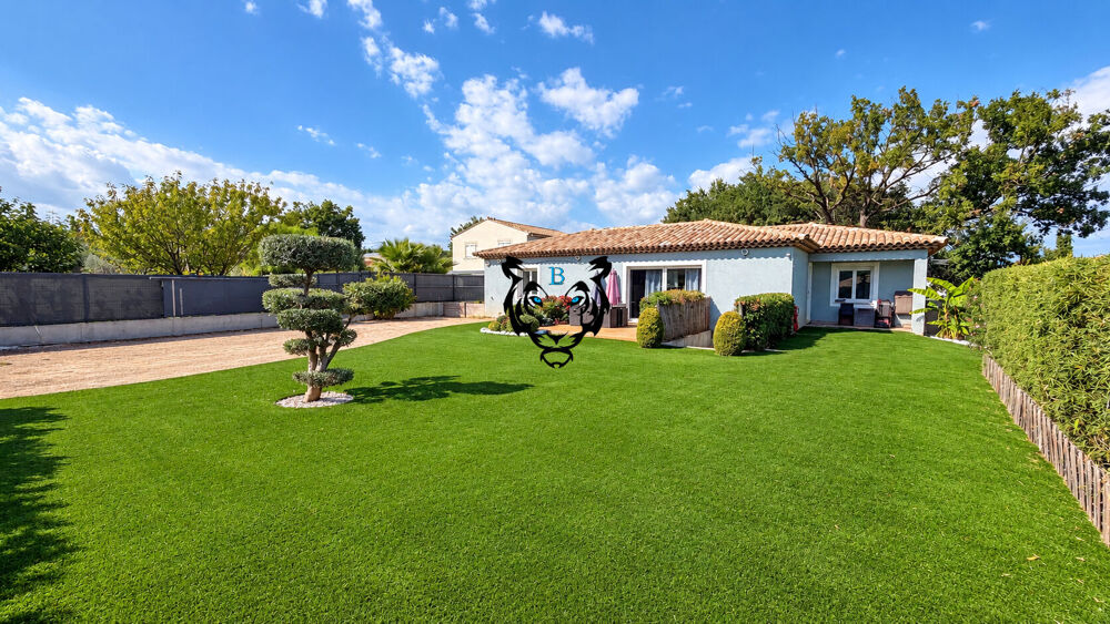 Maison contemporaine à Roquebrune sur Argens