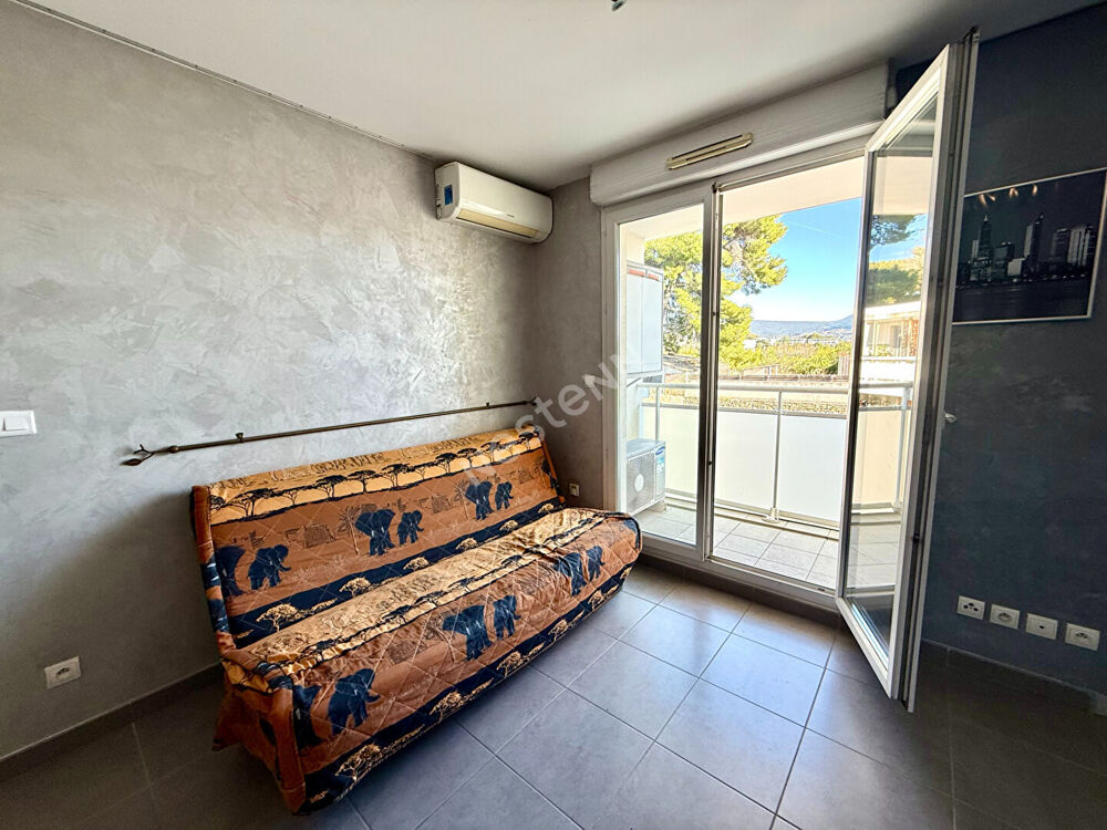 Vente Appartement Appartement La Ciotat de 2 pièces de 33.27 m² avec garage dans résidence avec piscien La ciotat
