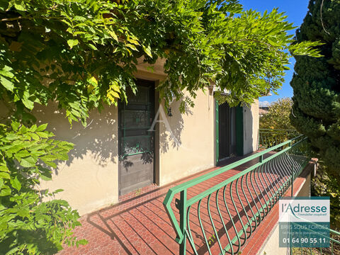   � vendre Fontenay-l�s-Briis : maison traditionnelle � r�nover Maison - 3 pi�ce(s) - 65 m�