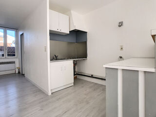 Appartement à louer 2 pièces 62 m²