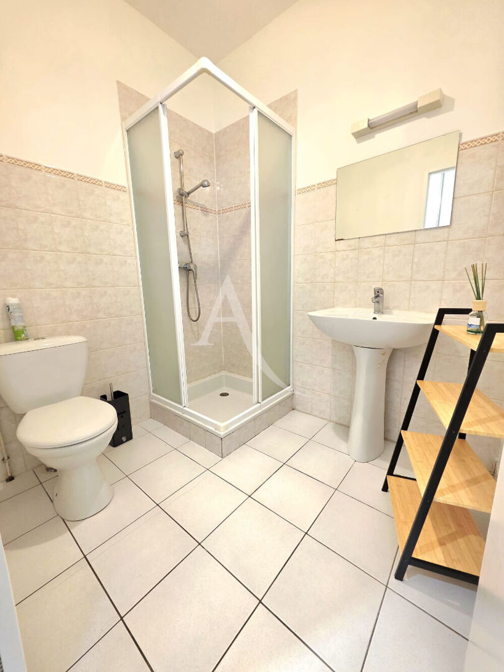 SECTEUR ROCHEFOUCAULT - STUDIO MEUBLE - DISPONIBLE le 25/08/2026