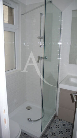  Appartement à louer 1 pièce 14 m²