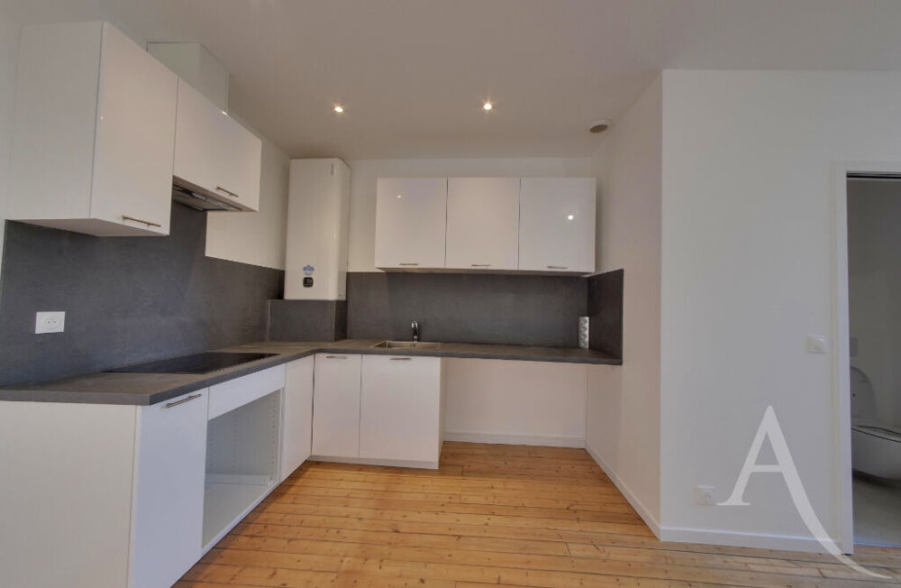 Location Appartement APPARTEMENT 2 PIECES BAGNOLET Bagnolet