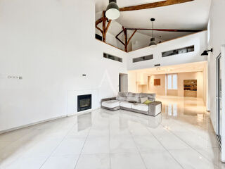  Maison à vendre 7 pièces 240 m²