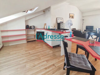  Appartement à louer 4 pièces 71 m²