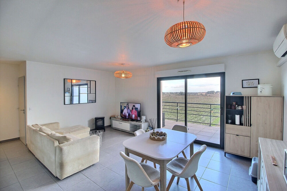 À VENDRE APPARTEMENT DE STANDING RÉSIDENCE AVEC PLACE DE PARKING ET CAVE