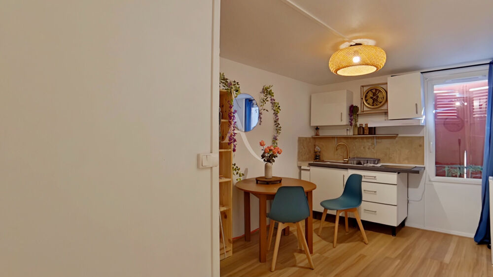 Location Appartement LOCATION STUDIO MEUBLE GREOUX LES BAINS PROCHE PARKING Greoux les bains