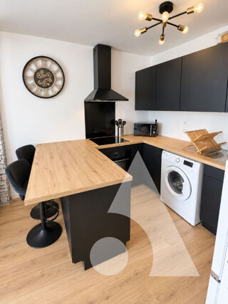  Appartement à louer 2 pièces 35 m²