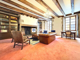  Maison à vendre 8 pièces 330 m²
