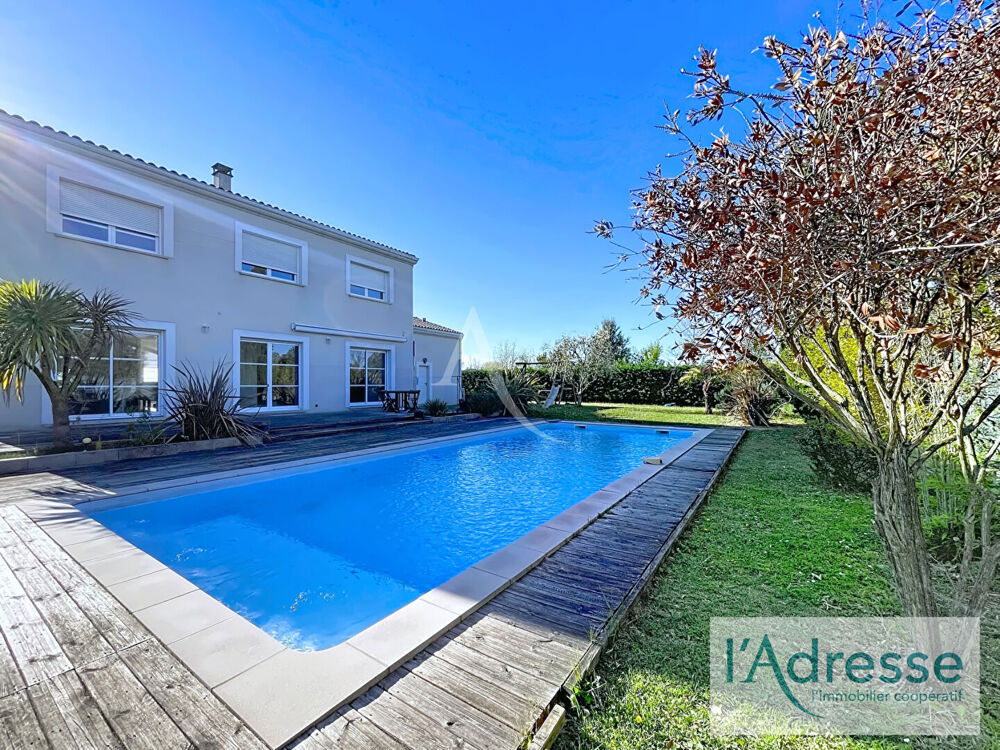 Maison Saint Alban 5 pièce(s) 211.32 m2