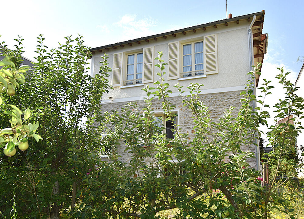 Vente Maison Maison 6 pièces à vendre à Combs-la-Ville, secteur la gare Combs la ville