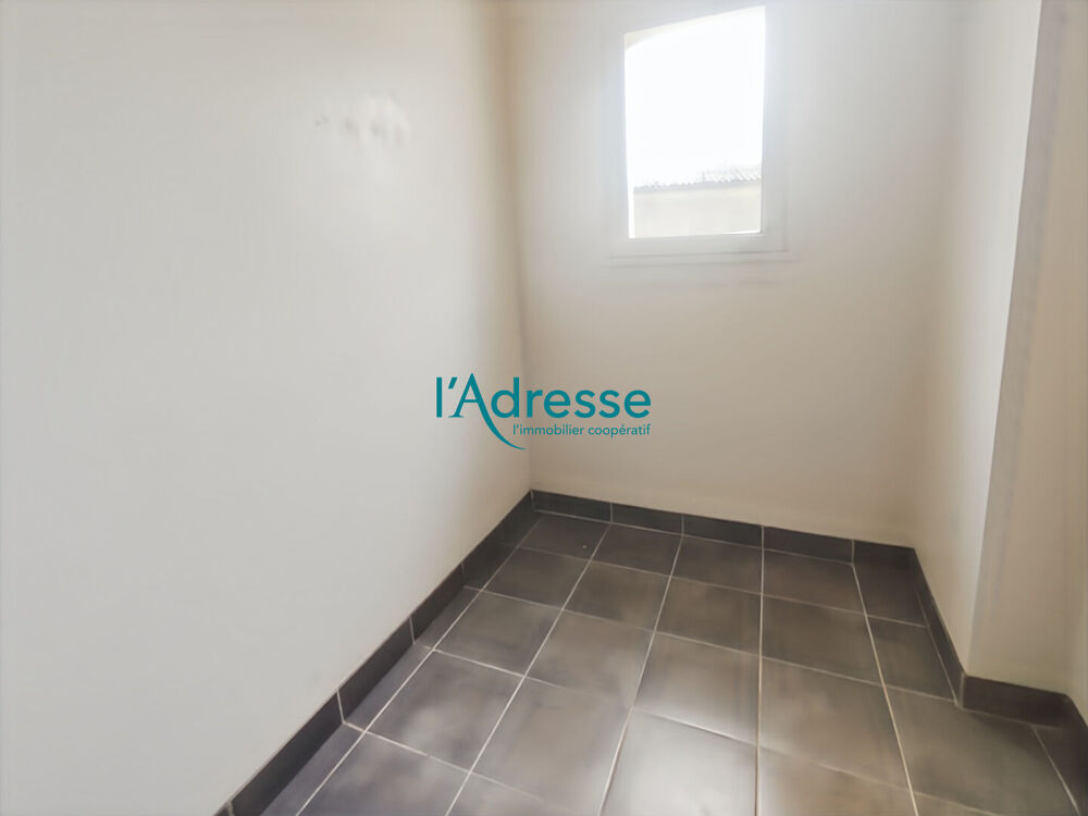 Maison Le Mesnil En Vallée 4 pièce(s)