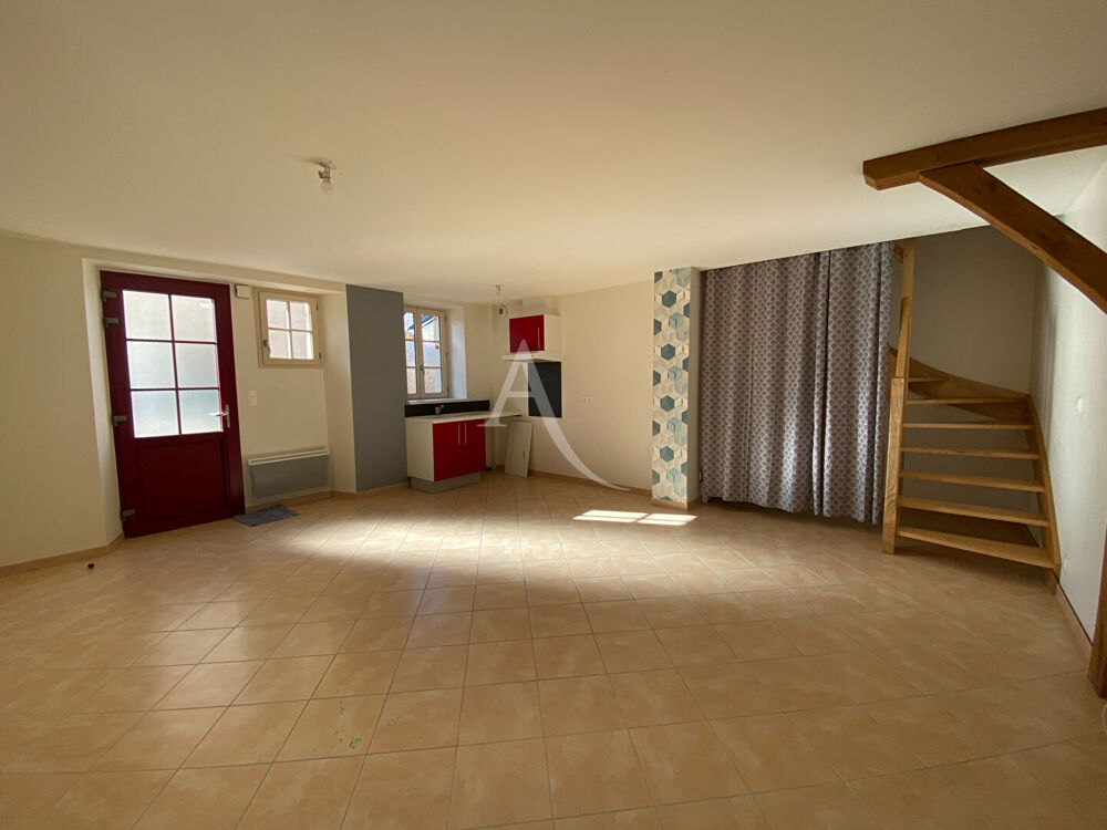 Location Maison Maison Fougere 4 pièce(s) Fougere