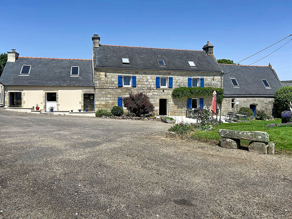 Maison Guengat, 5 chambres, dépendances, idéal pour chevaux, à mi chemin entre Quimper et les plages