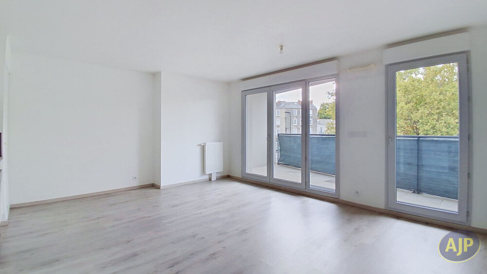 Location Appartement NANTES ZOLA - T3 LUMINEUX 67m² Nantes