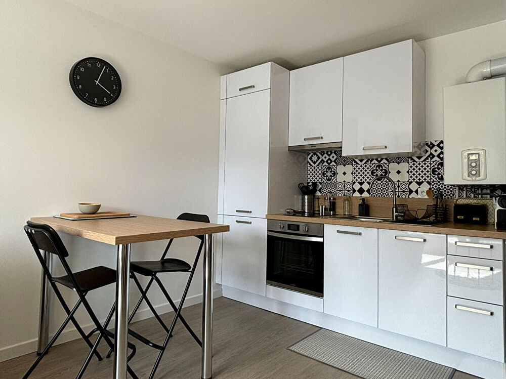 Location Appartement A LOUER SAINT MALO APPARTEMENT STUDIO AVEC CUSIINE EQUIPEE  PARKING ET TERRASSE Saint malo