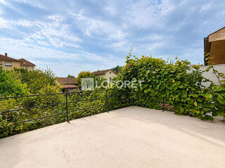  Maison à louer 7 pièces 161 m²