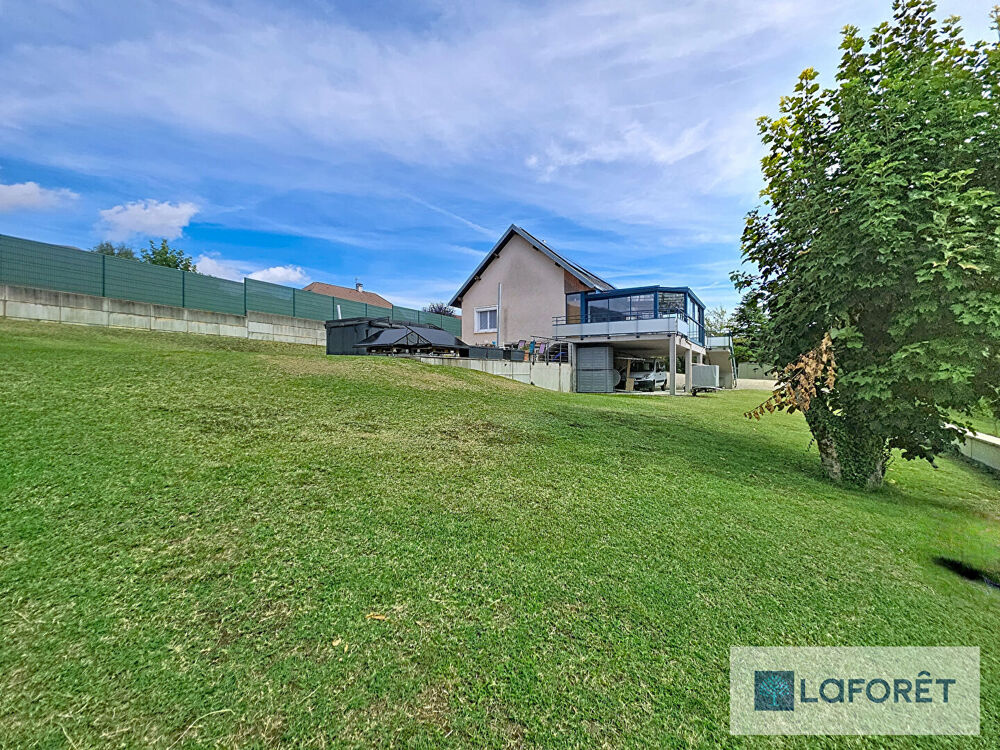 Vente Maison Maison Crozet 6 pièce(s) 158 m2 Crozet