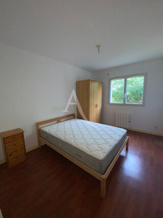  Appartement à louer 2 pièces 54 m²